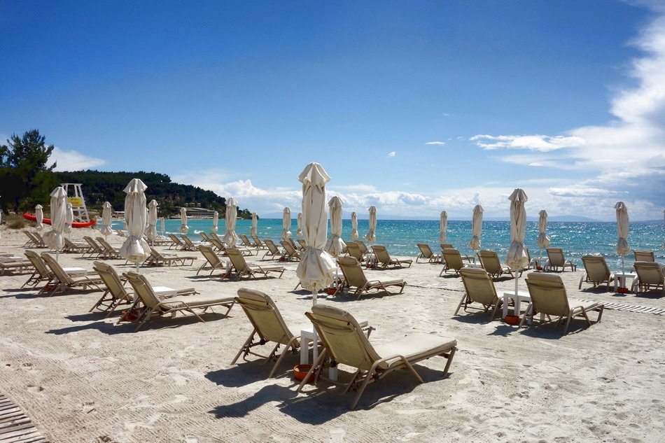  Sani beach Kasandra Halkidiki 